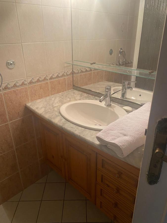 דירות Fontaine  Chambre Cour מראה חיצוני תמונה